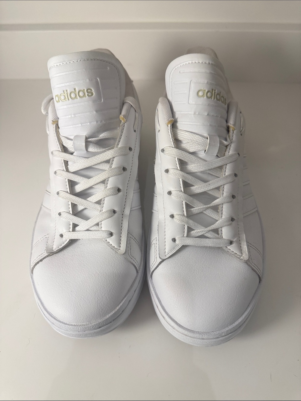 Adidas Womens Grand Court Alpha White Leather Sneakers w/ Gold Accents Size 10